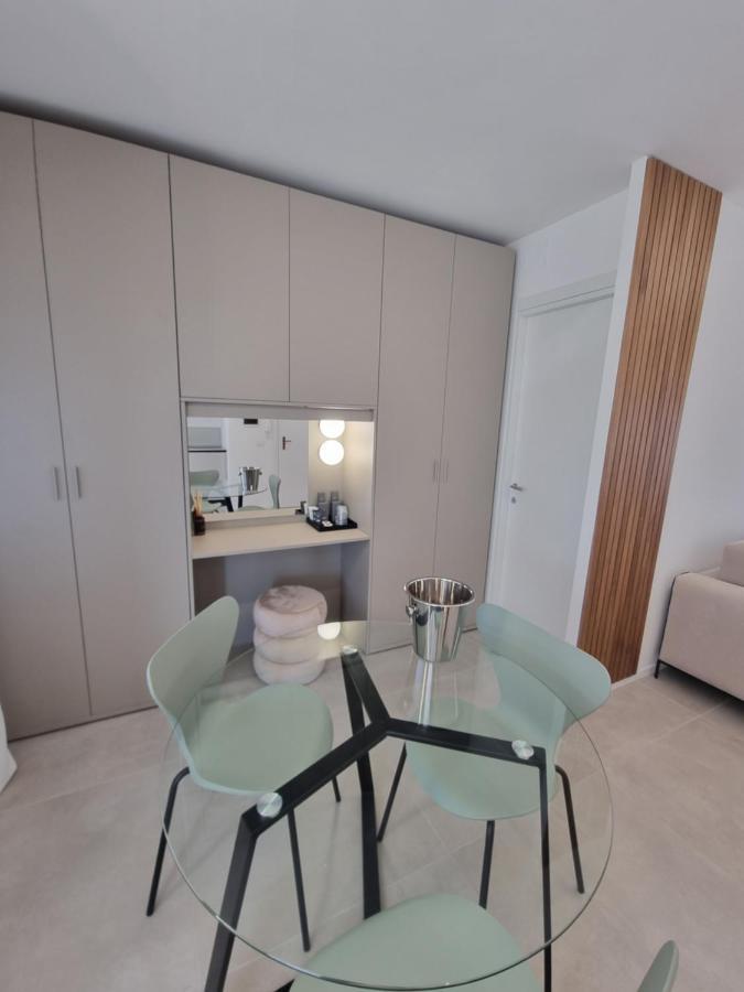 REale Apartments Terracine Extérieur photo